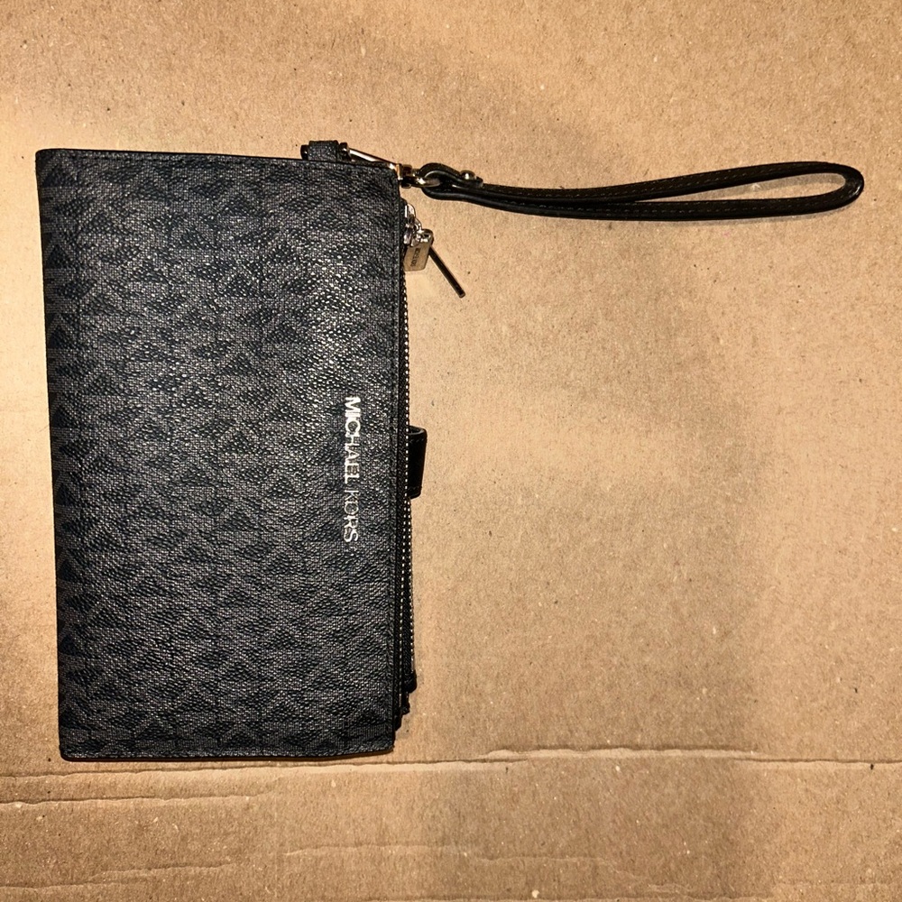 Michael Kors Black Textured Wristlet